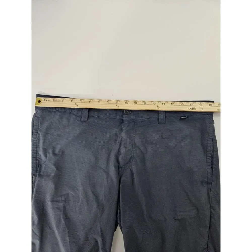 Travis Mathew Men's Golf Shorts Sz 38‎